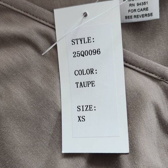 Joy Joy Taupe Oversized Tunic NWT Size XS Tan V-Neck Tunic - Picture 8 of 10